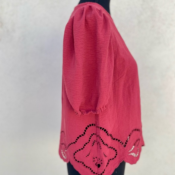 New Adrianna Papell Eyelet Scallop Hem Puff Sleeve Blouse in XS Rose - Picture 4 of 13